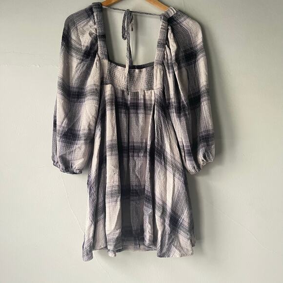Urban Outfitters Lachlan Flannel Smocked Mini Dress Size XS - Picture 6 of 8